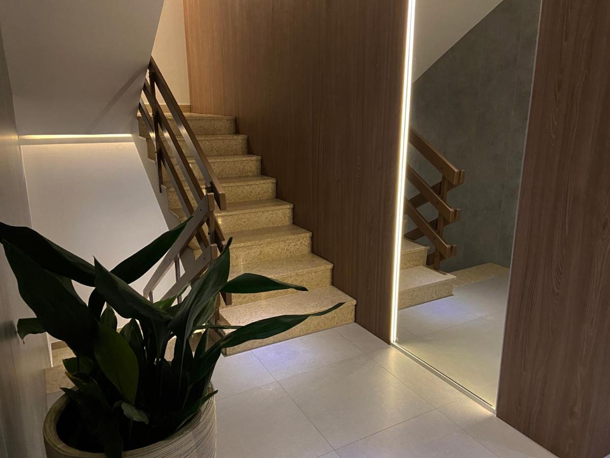 נובליה Apartments Tomislav מראה חיצוני תמונה