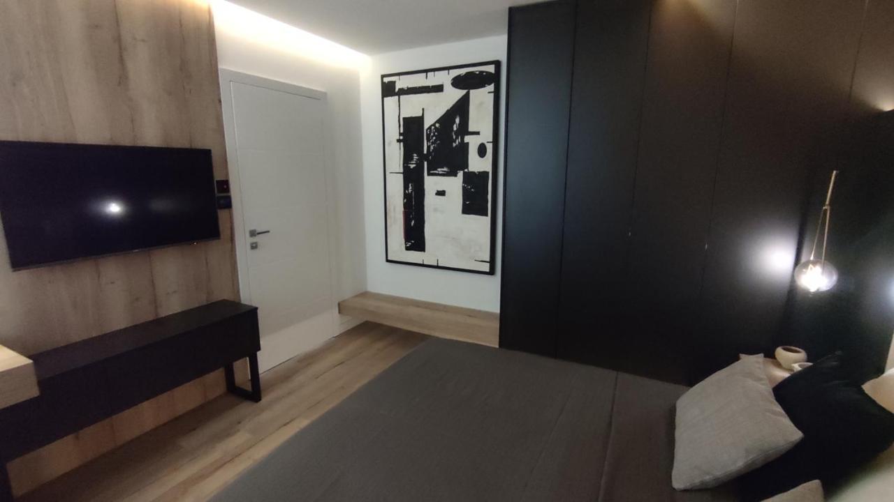 נובליה Apartments Tomislav מראה חיצוני תמונה