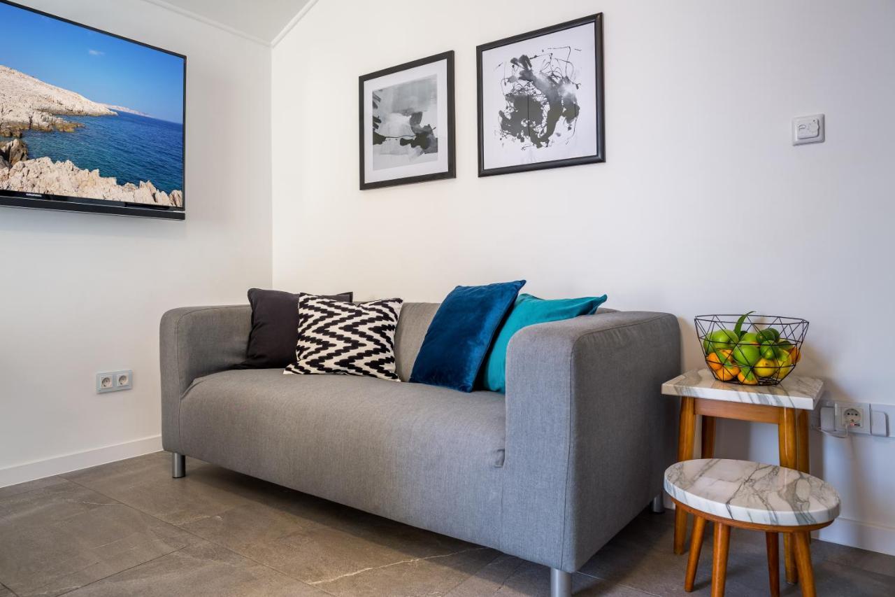 נובליה Apartments Tomislav מראה חיצוני תמונה